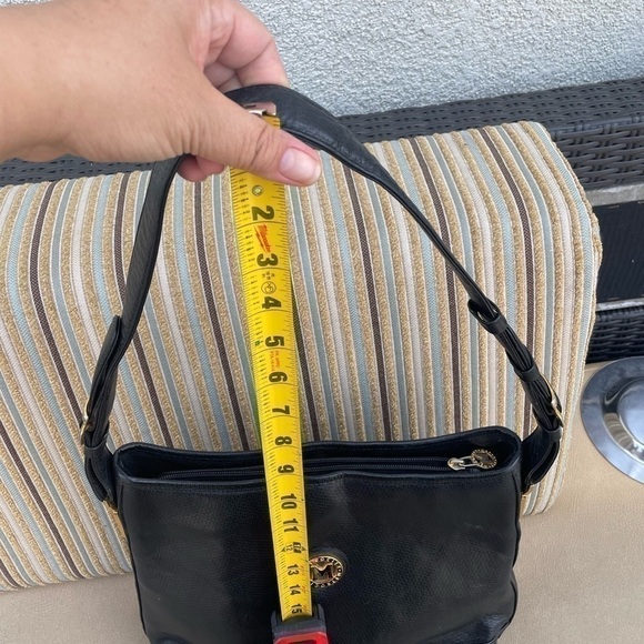 Authentic Metro City Hobo Bag - Picture 2 of 14